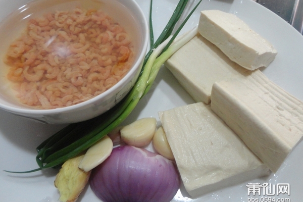 [黄姐家常菜] 暖胃菜：海米焖豆腐