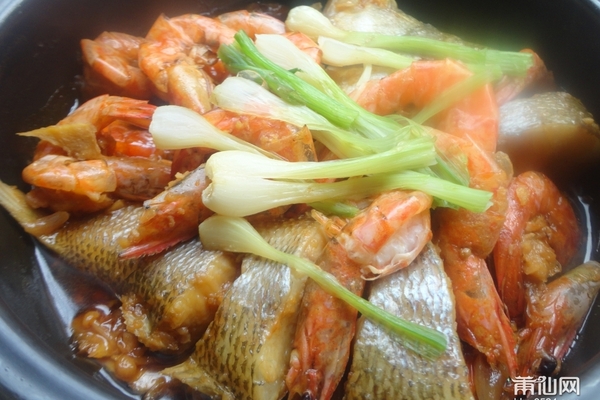 【黄姐家常菜】鱼虾煲，炸紫菜海蛎，油泼酸菜鱼等