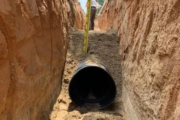 荔城加快木兰溪沿岸首批54个村居户接管进度 完善污水管网建设
